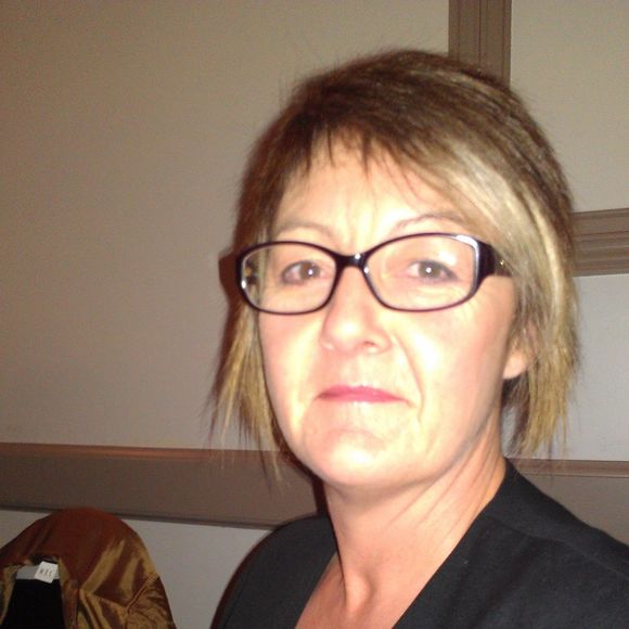 Meet your Posher, Fiona - Picture 1 of 1